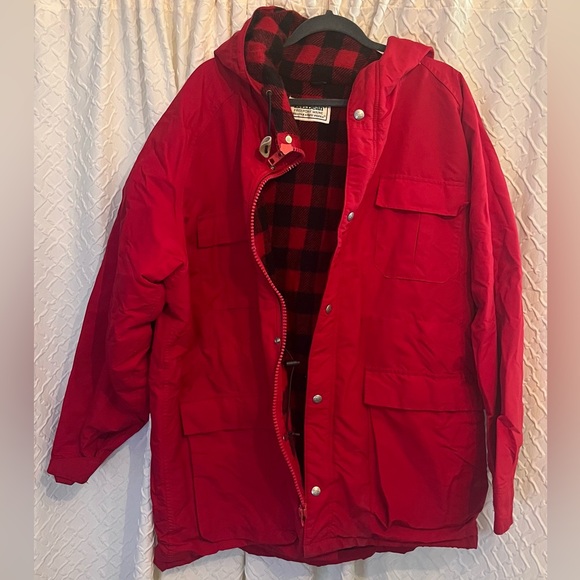 L.L. Bean Other - Vintage L.L. Bean Freeport, Maine Red Jacket